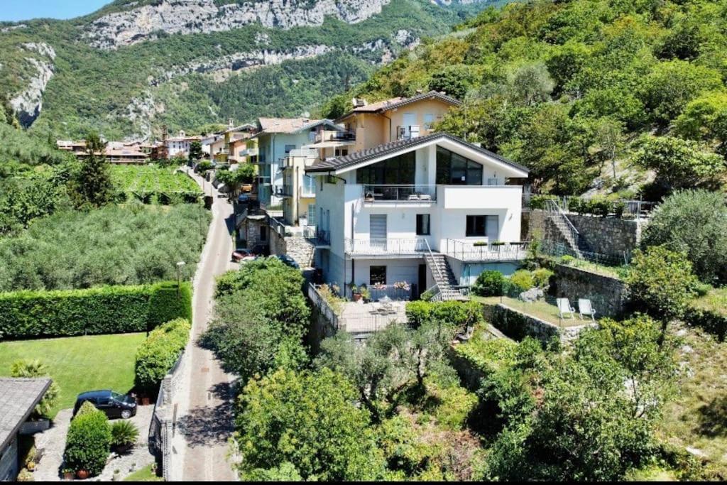 Viewlake Apartment Torbole Sul Garda Exteriör bild