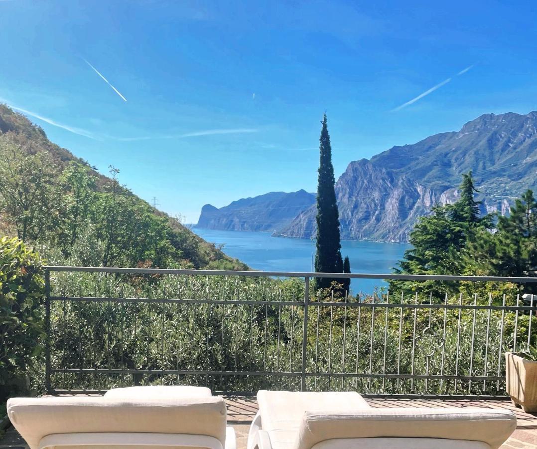 Viewlake Apartment Torbole Sul Garda Exteriör bild
